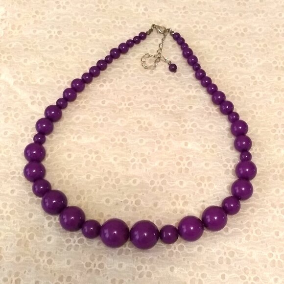 Vintage NEW Purple Beads Necklace Timeless VTG Jewelry - Picture 6 of 6